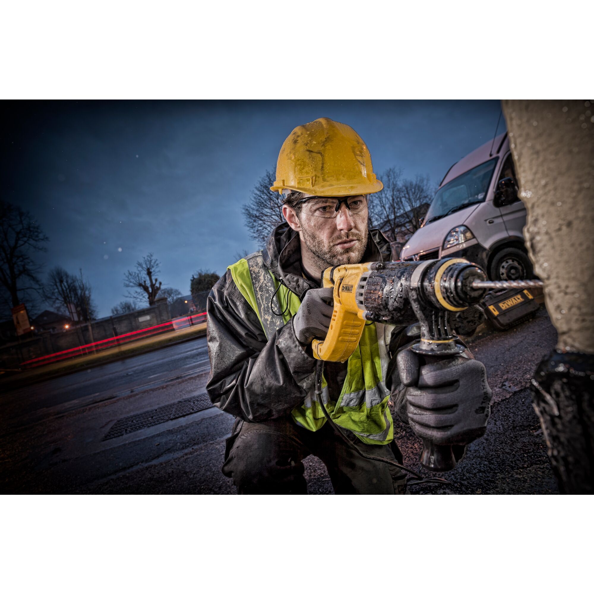 28mm SDS Plus Hammer Drill DEWALT