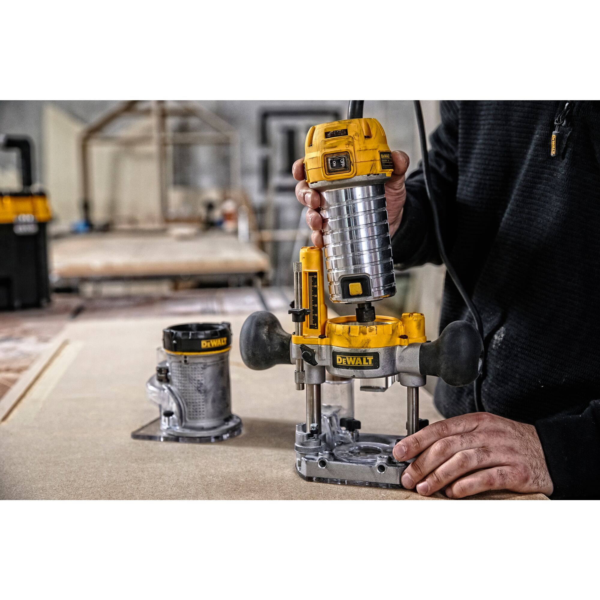 Dewalt xr deals router plunge base