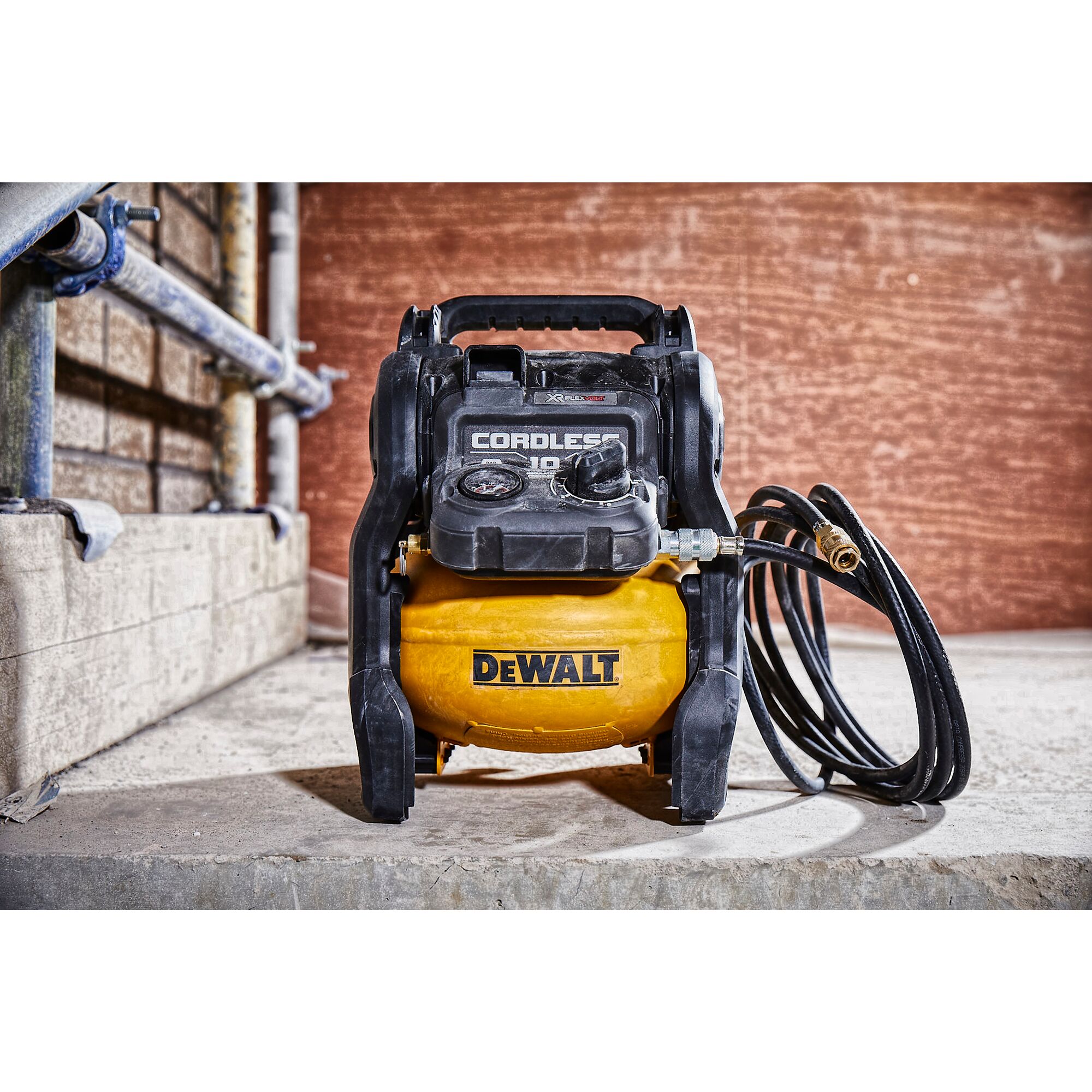 54V XR FLEXVOLT Compressor Bare Unit DEWALT