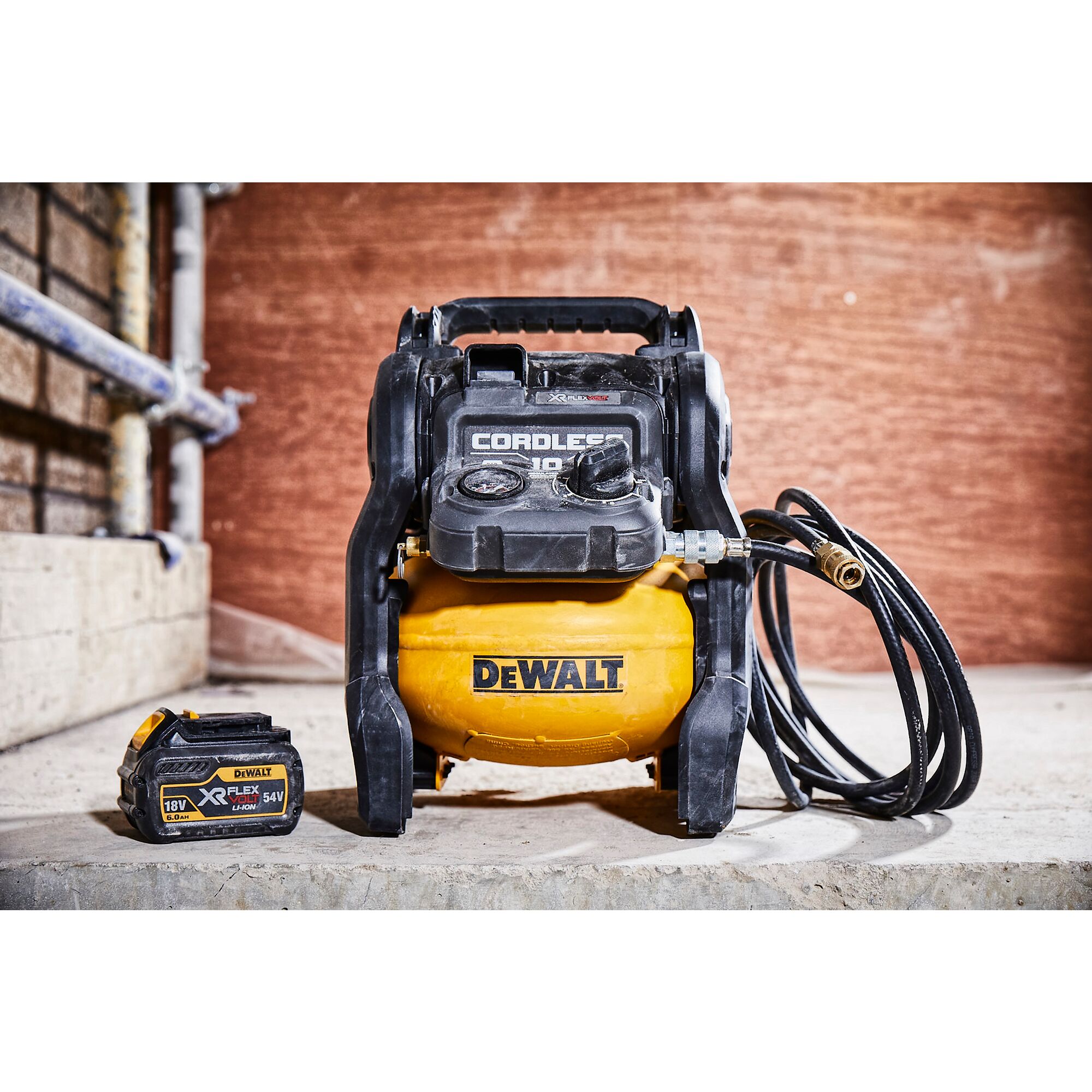 54V XR FLEXVOLT Compressor Bare Unit DEWALT