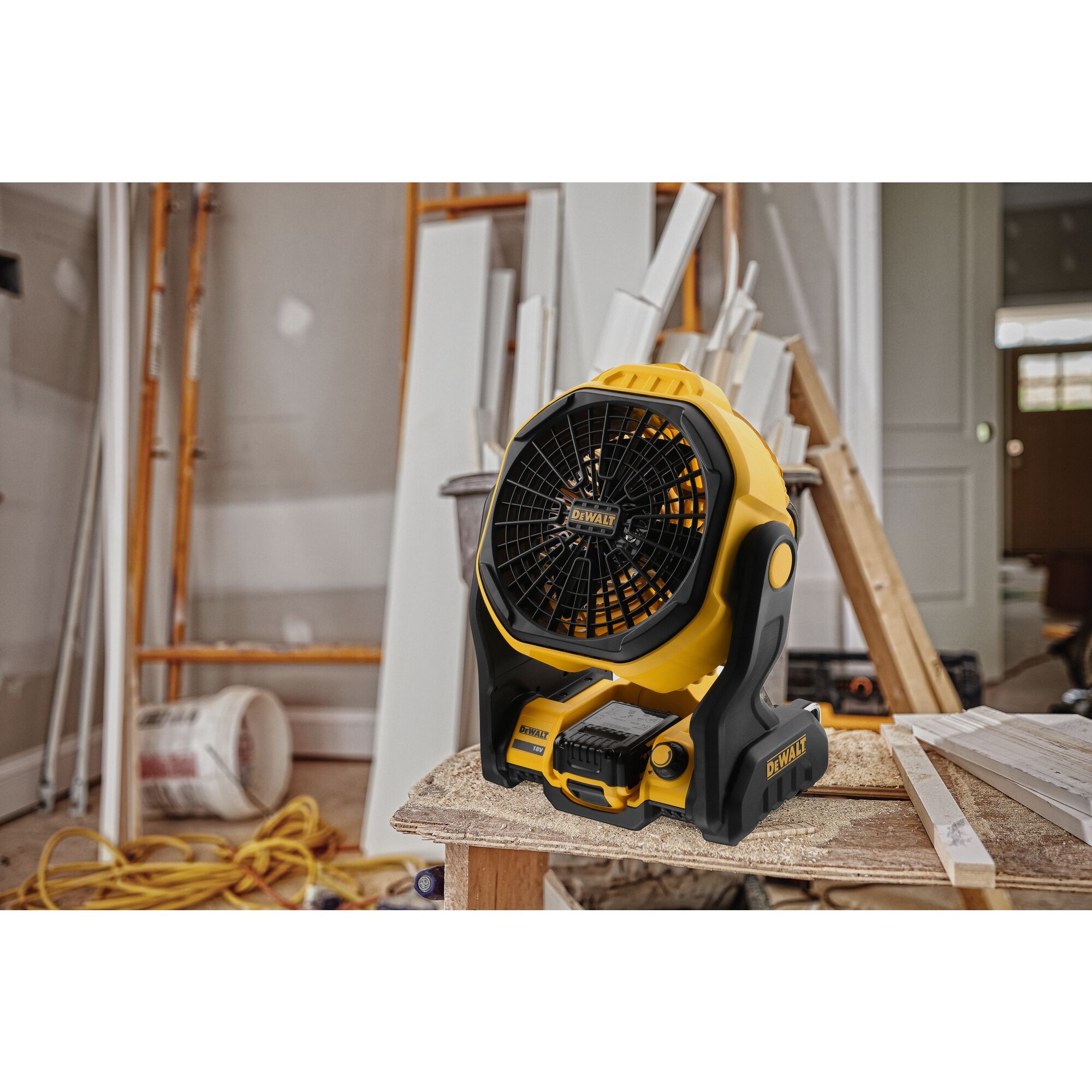 18V XR Jobsite Fan - Bare Unit | DEWALT