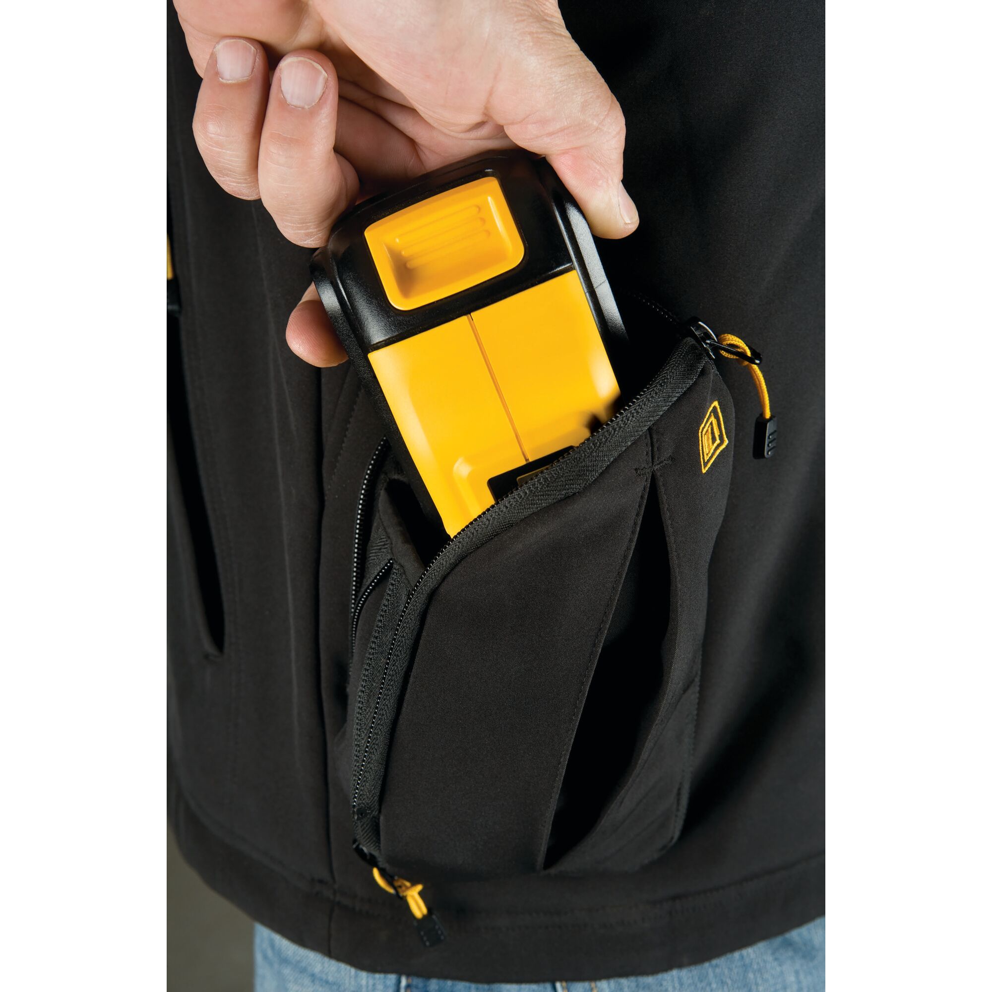 18V XR Heated Outer Shell Jacket DEWALT