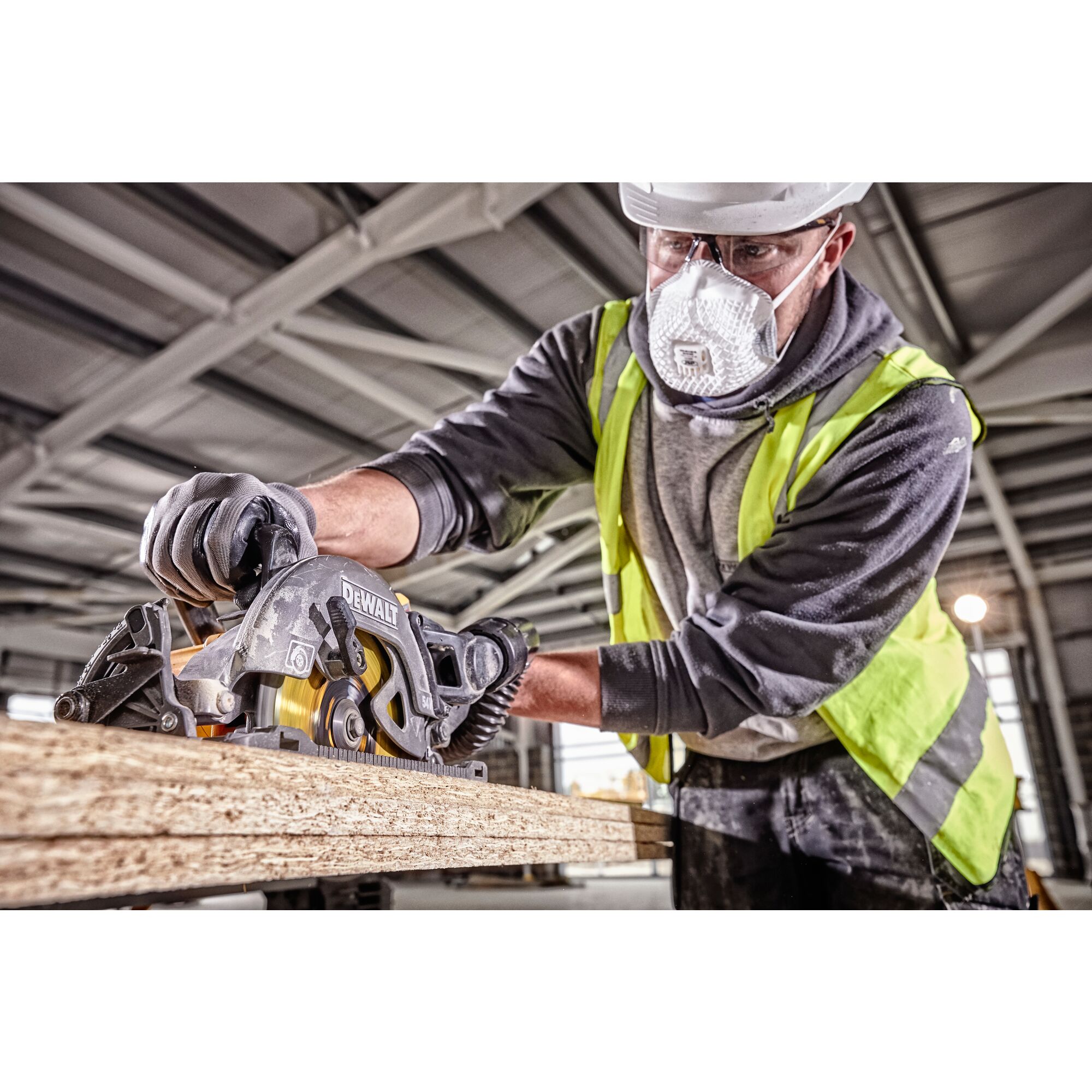 54V XR FLEXVOLT 190mm High Torque Circular Saw 2 X 6Ah DEWALT