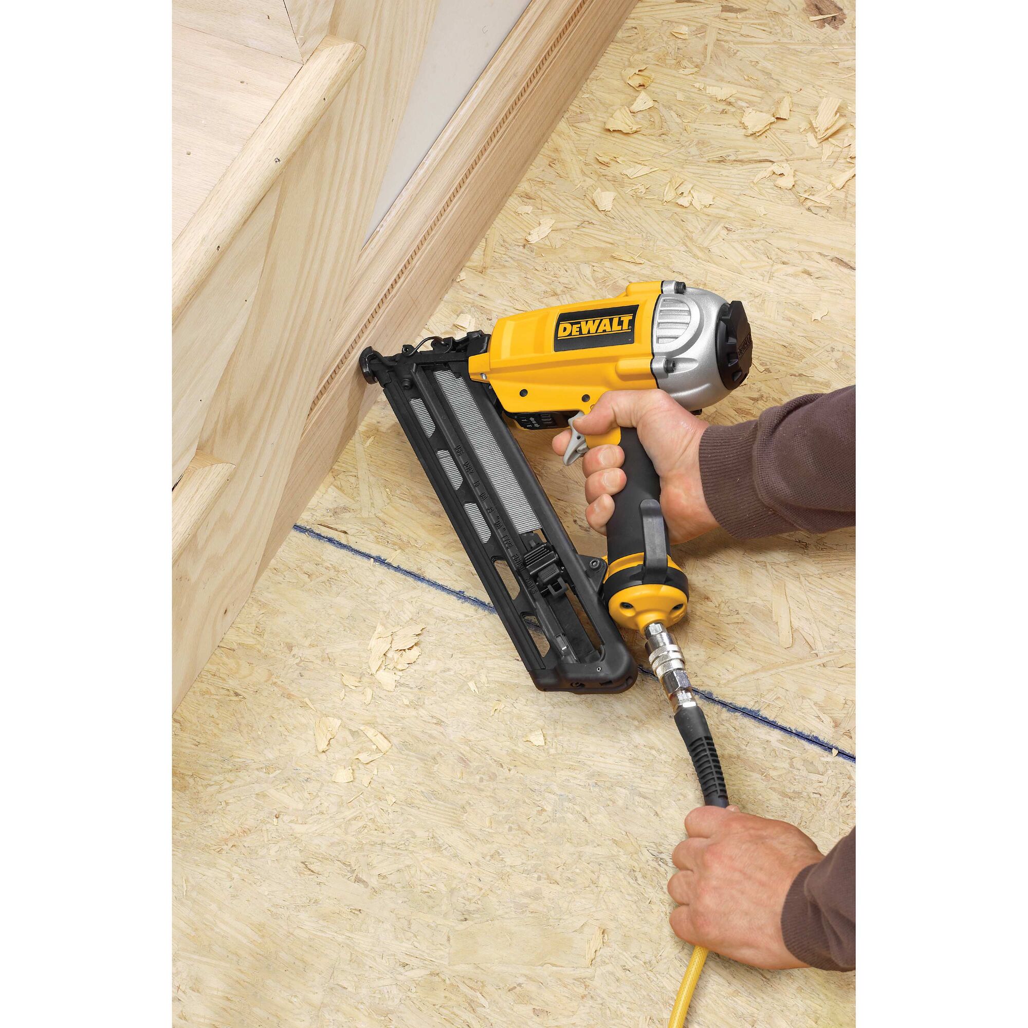 Dewalt pneumatic finish online nailer