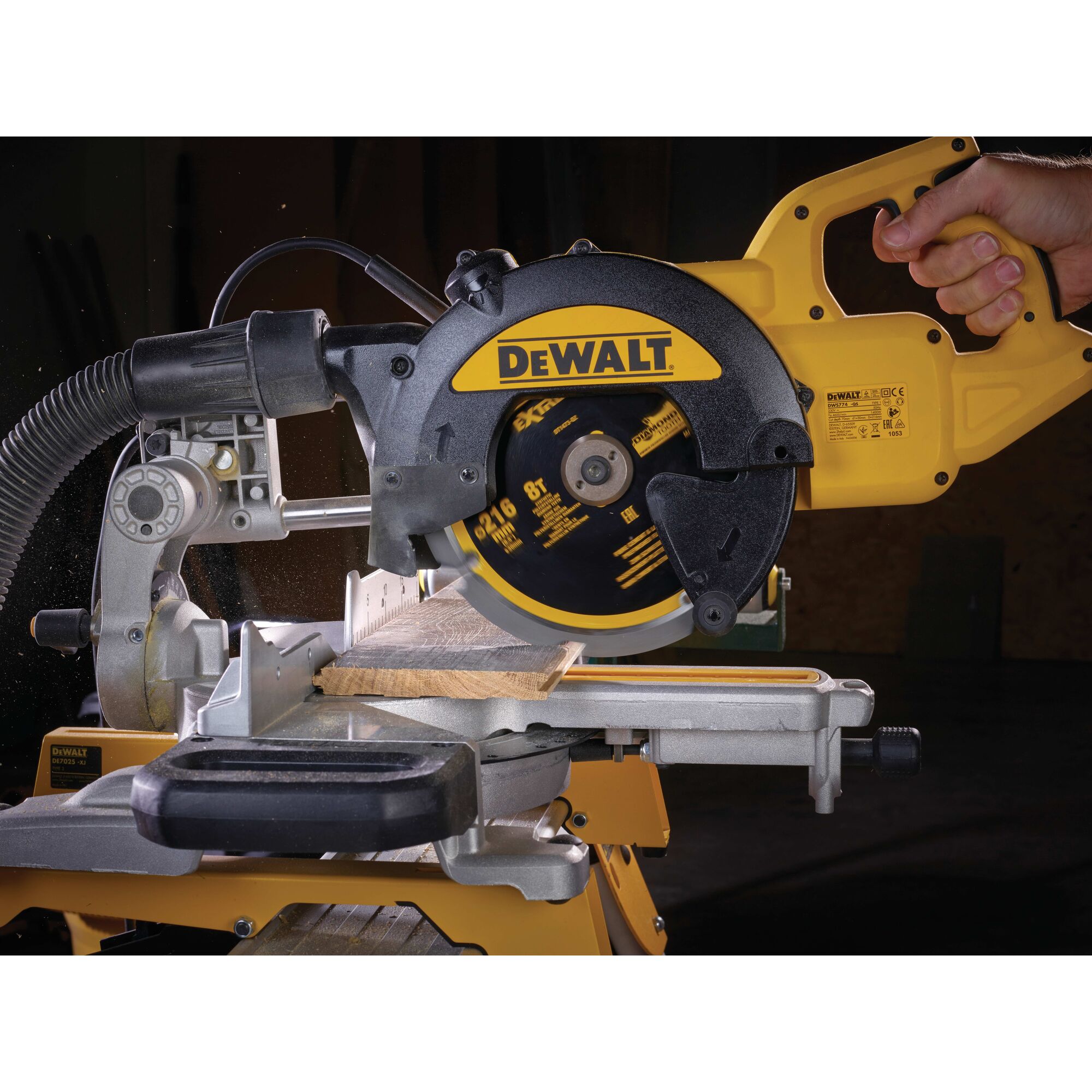 Multi discount saw dewalt