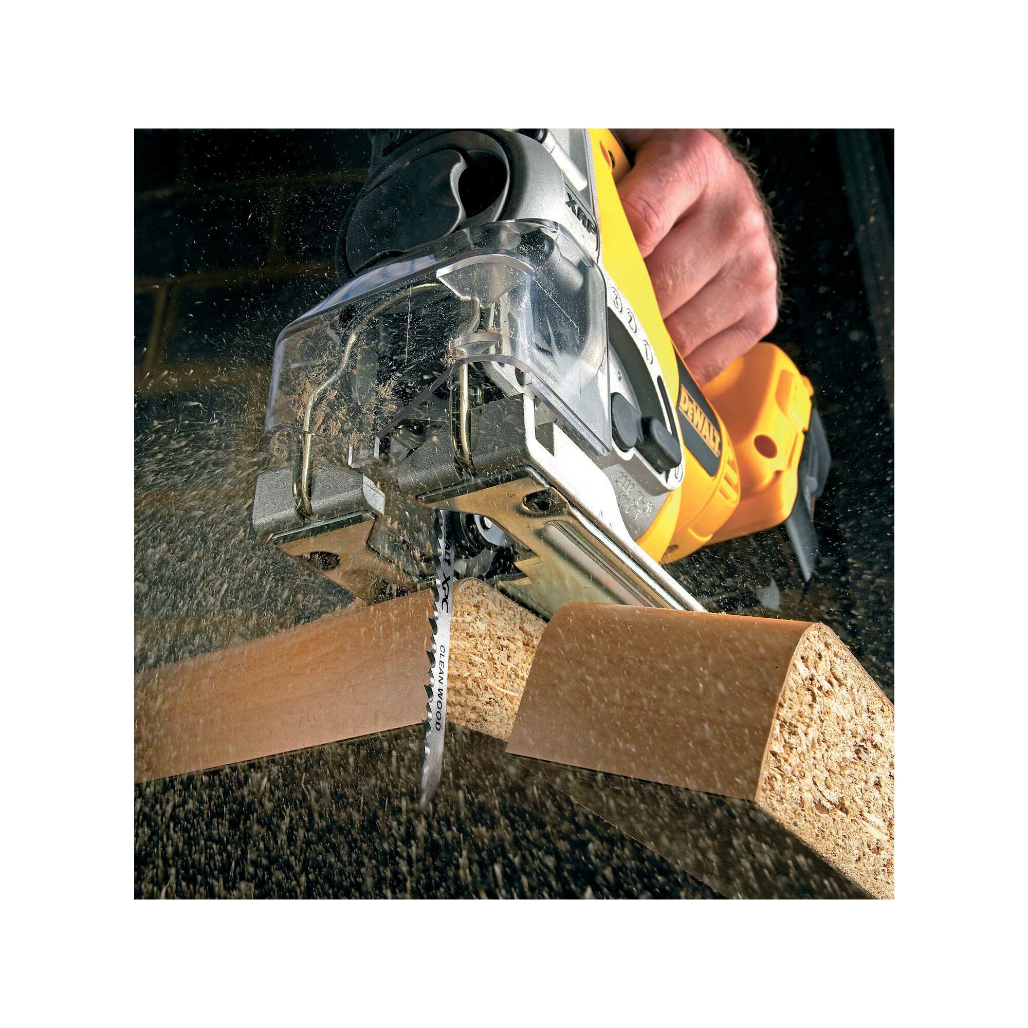 HCS Jigsaw Blade For Fast Cuts In Wood DEWALT